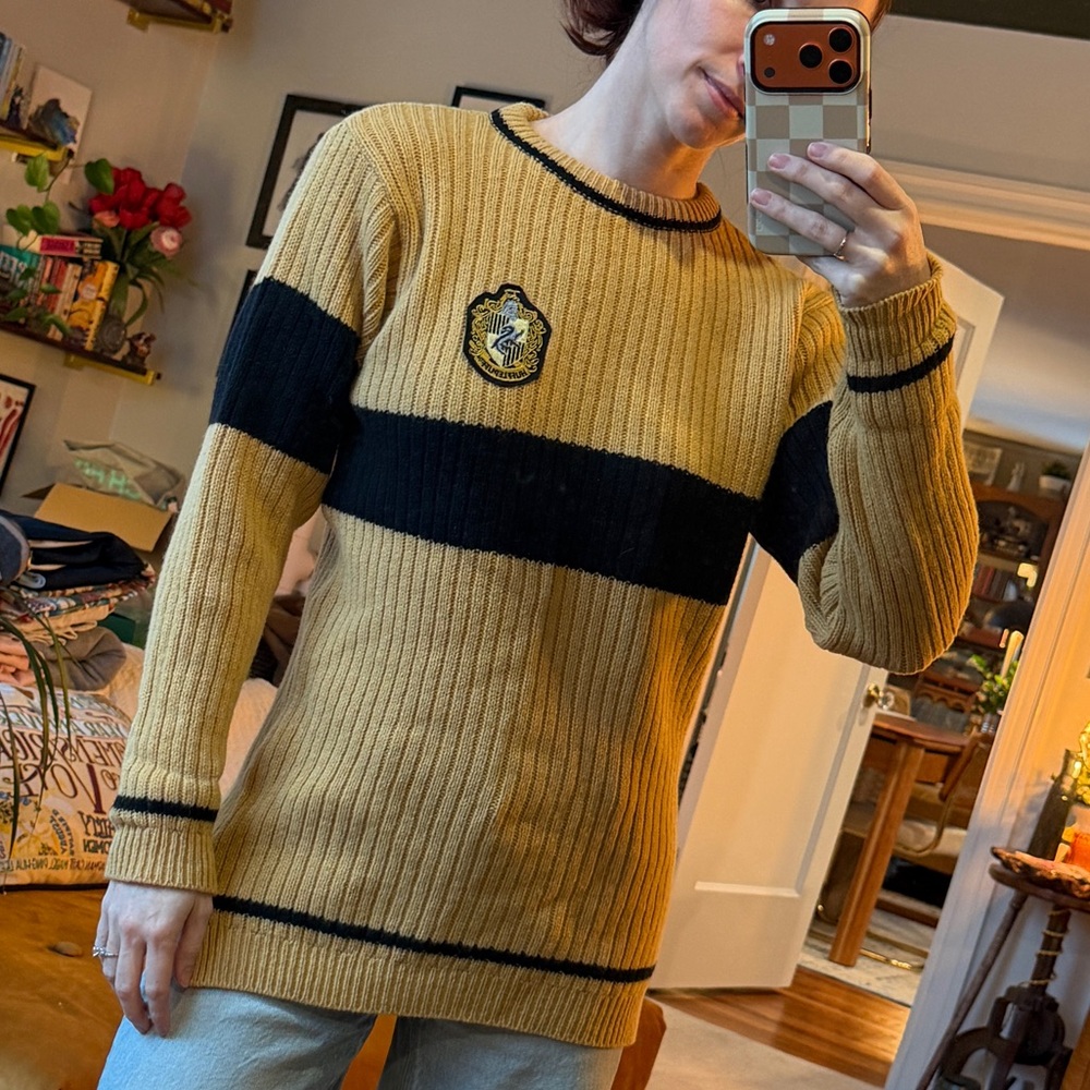 Hufflepuff Quidditch Sweater
